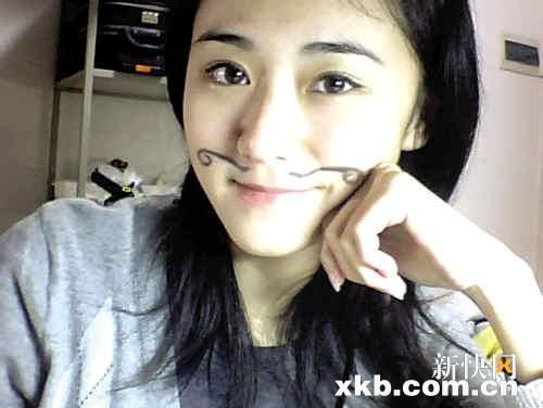 暨南大学坠楼事件女主角照片